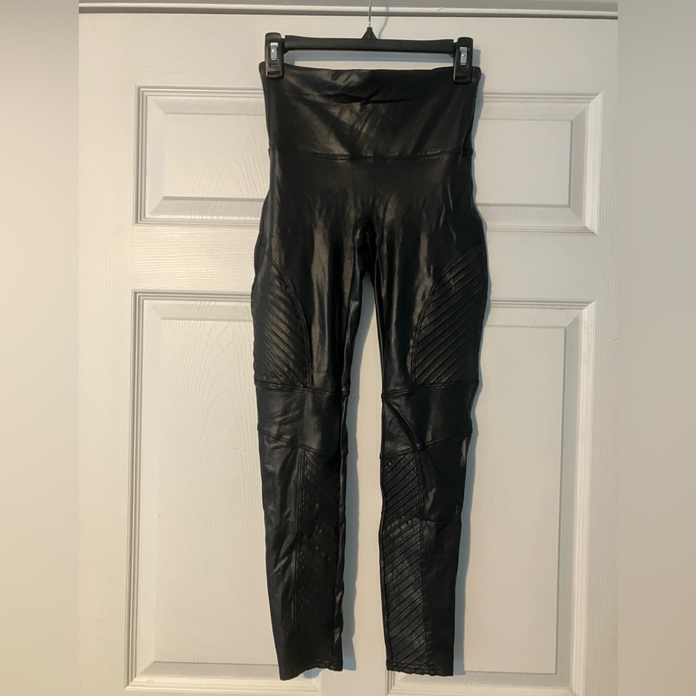 SPANX Black Leggings Faux Leather Moto Style Size L